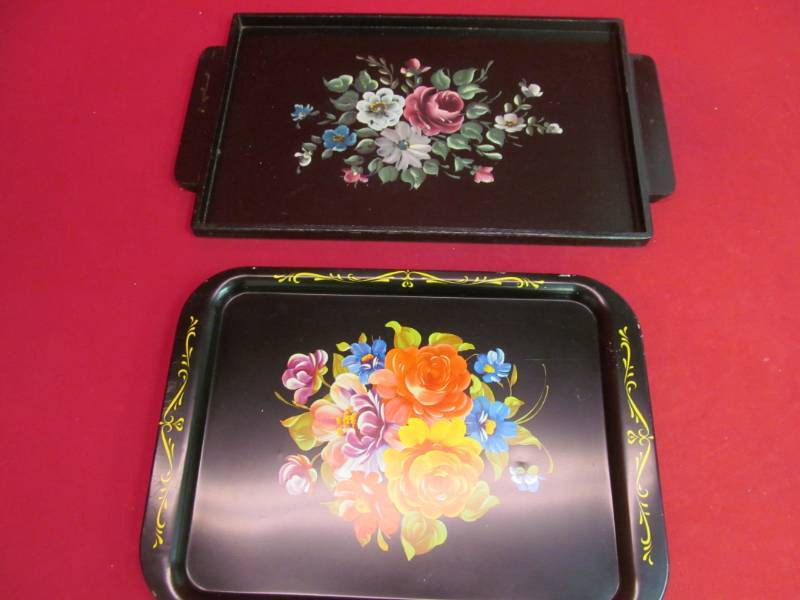 trays