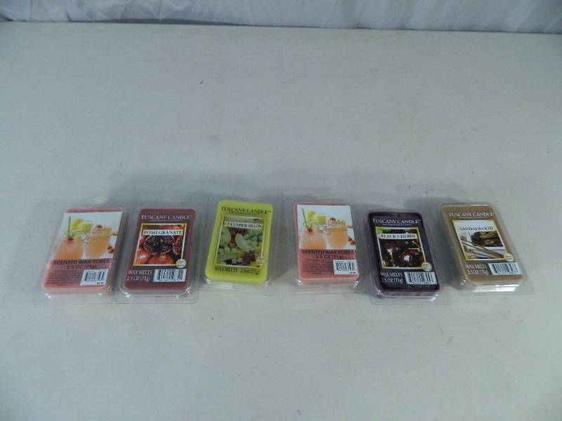 lot 34 image: 6 New Packages of Wax Melts