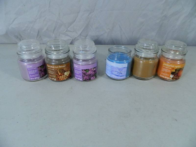 lot 39 image: 6 New Mini Jar Candles