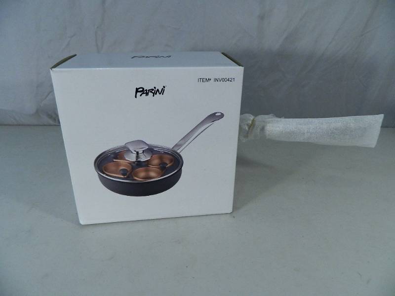 lot 40 image: New Copper Parini Pan