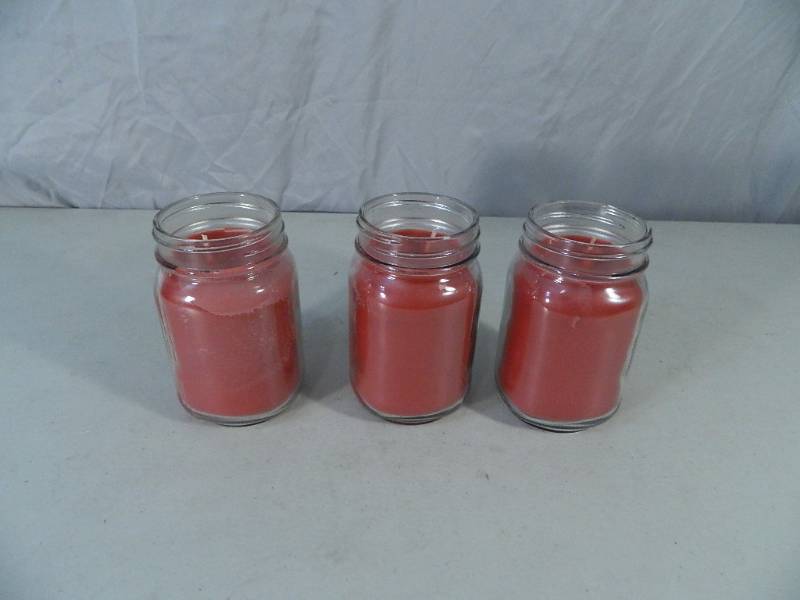 lot 41 image: 3 New Cinnamon Jar Candles