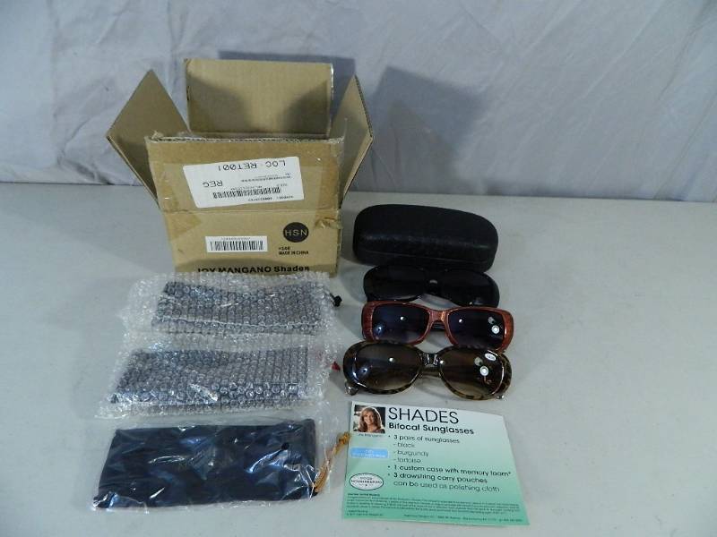 lot 43 image: New Joy Mangano Bifocal Sunglass Set