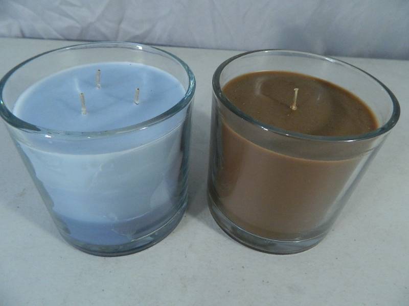 lot 47 image: 2 New Candles