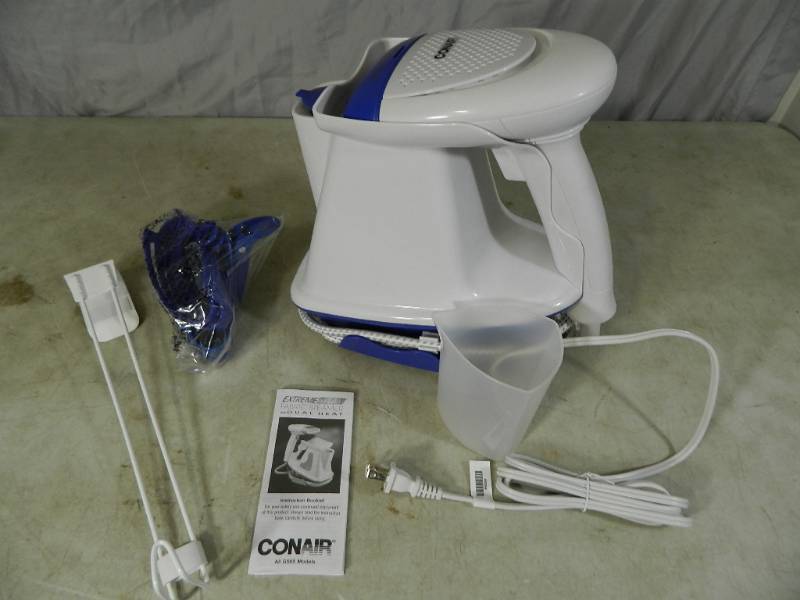 lot 93 image: New Conair Extreme Steam Fabric Steamer