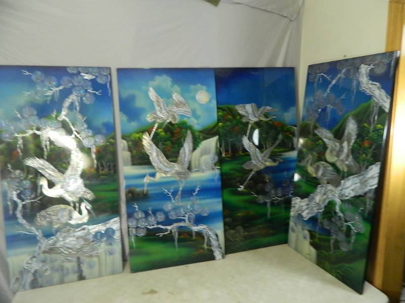 lot 119 image: 4 Asian Themed Wall Decorations