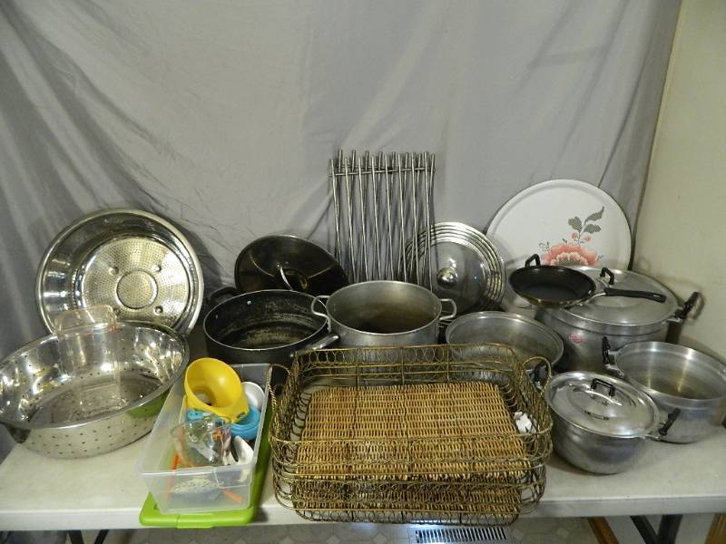 lot 131 image: Assorted Pots and Pans, Baskets, Etc