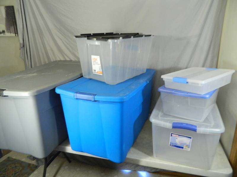 lot 134 image: 6 Totes with Lids