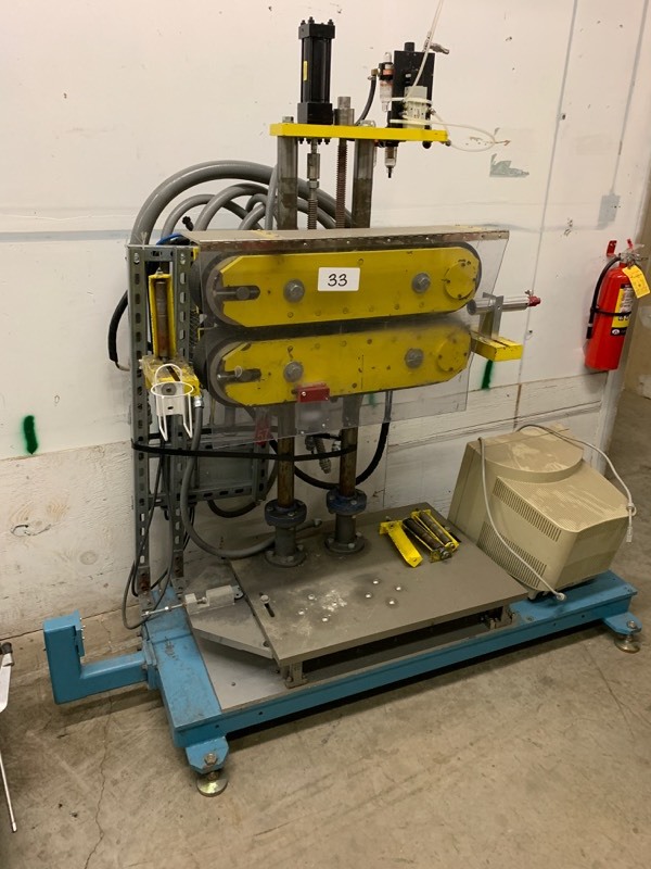 Heavy duty feeder machine