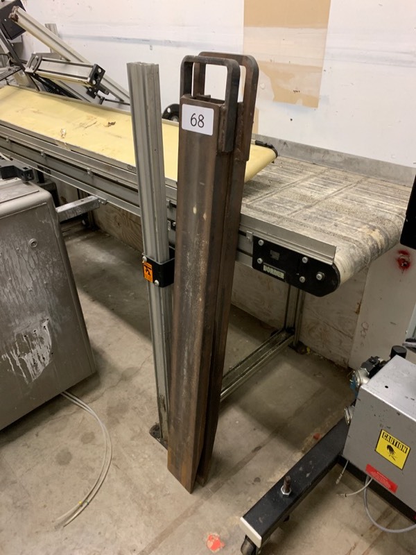 Forklift extenders