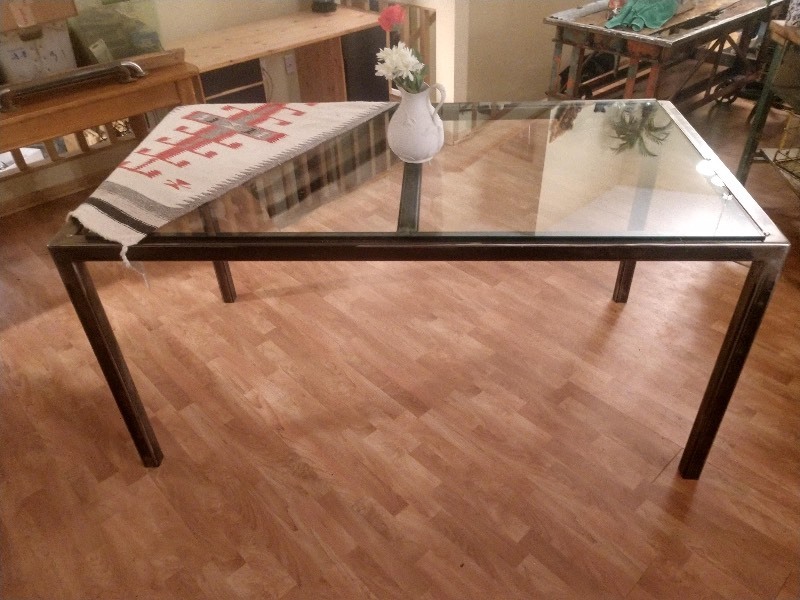 lot 14 image: Industrial Steel Table Frame w Glass Table Top