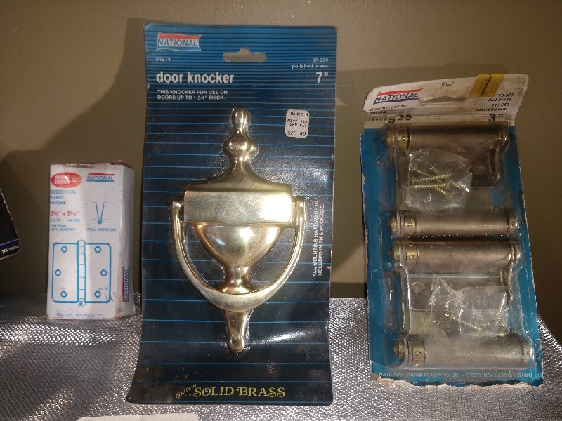 lot 50 image: Vintage Door Hardware Lot