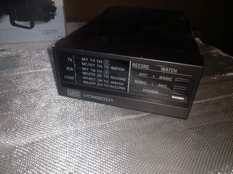 lot 57 image: Vintage Car Stereo Lot