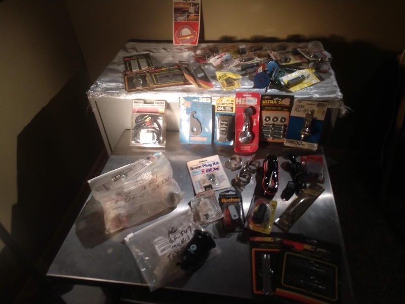 lot 25 image: Car Parts and Other Hardware