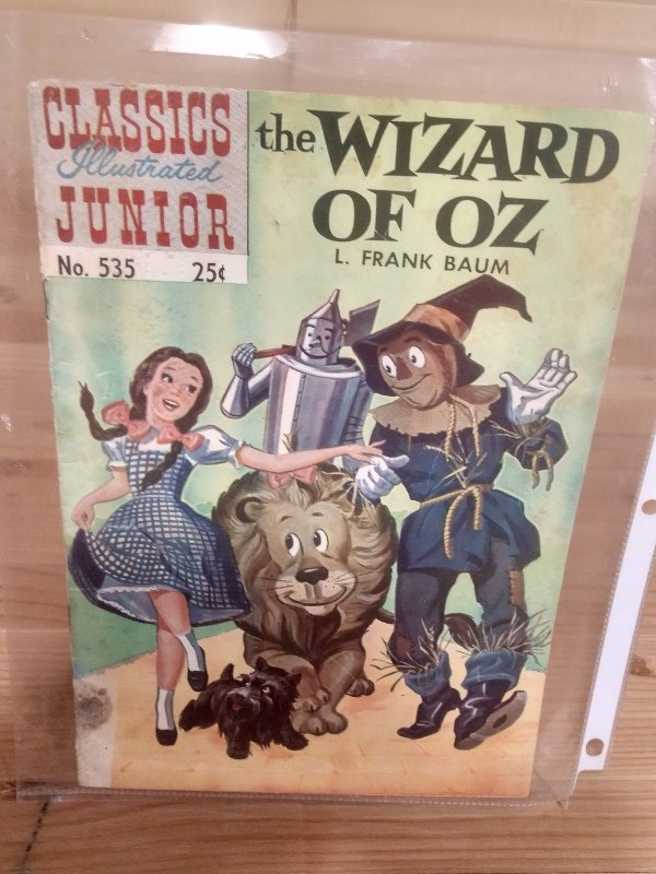 lot 75 image: Classics Illustrated Junior The Wizard of Oz No. 535