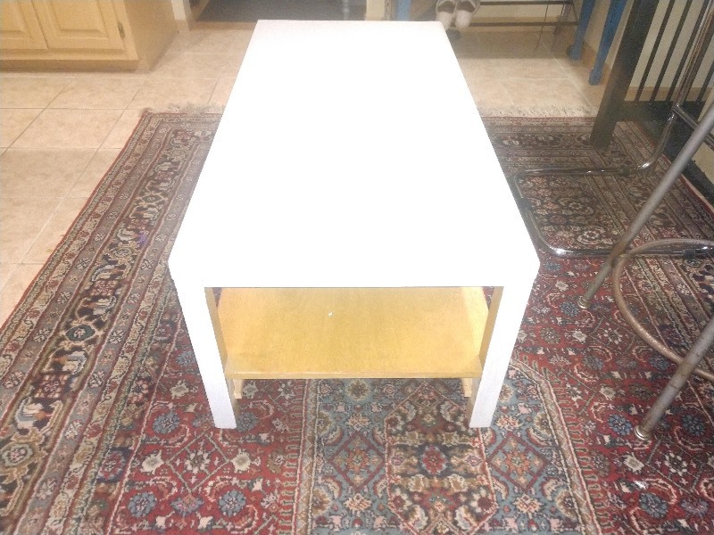 lot 86 image: Solid Maple Wood Coffee Table