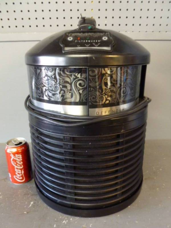 lot 3 image: Air Purifier