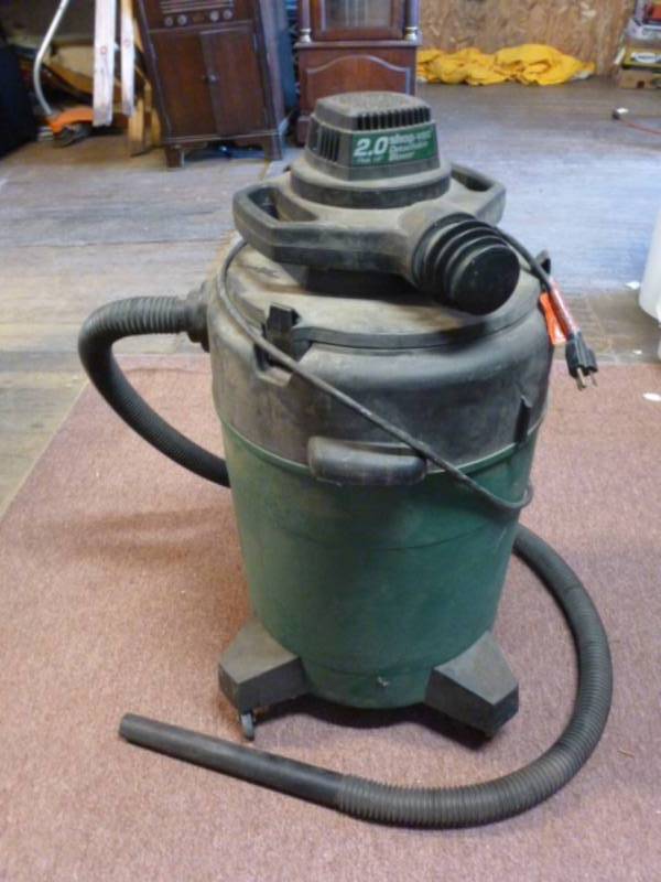lot 23 image: Shop Vac