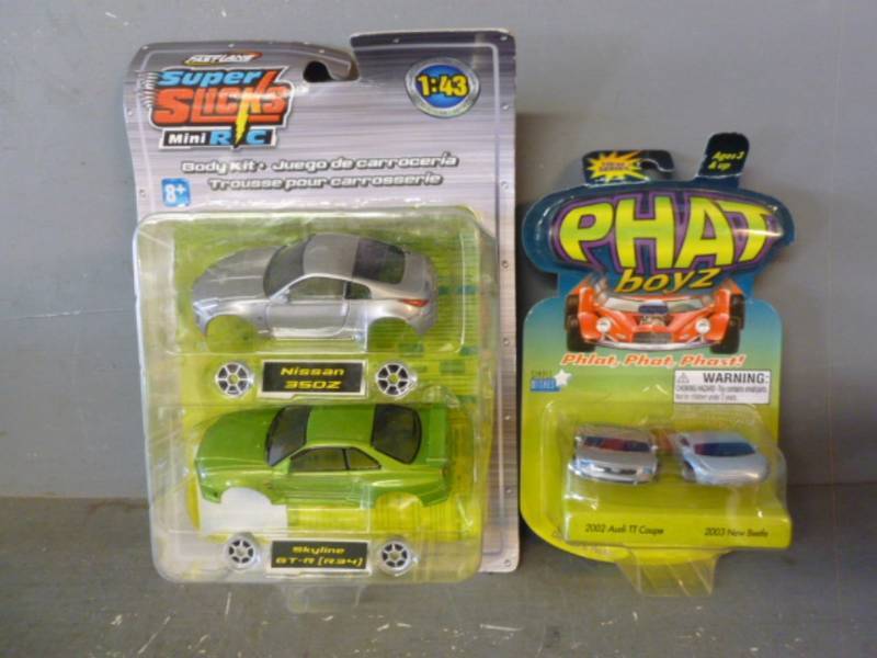 lot 39 image: Die Cast Metal Cars