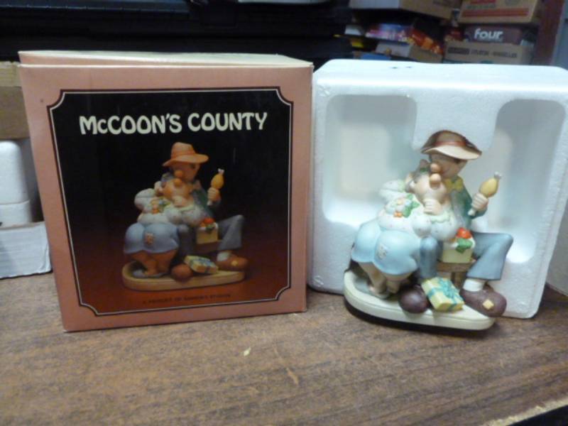 lot 59 image: Collectible
