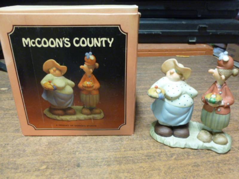 lot 64 image: Collectible