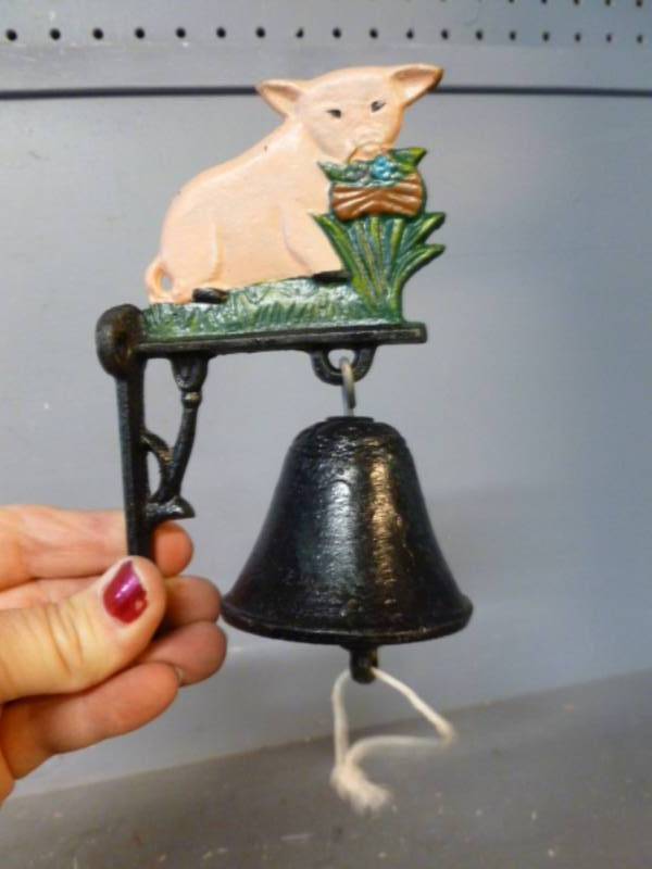 lot 110 image: Cast Iron Bell
