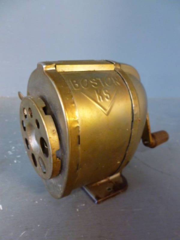 lot 126 image: Vintage Pencil Sharpener