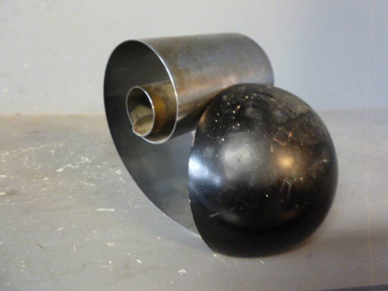 lot 128 image: Vintage Bookend