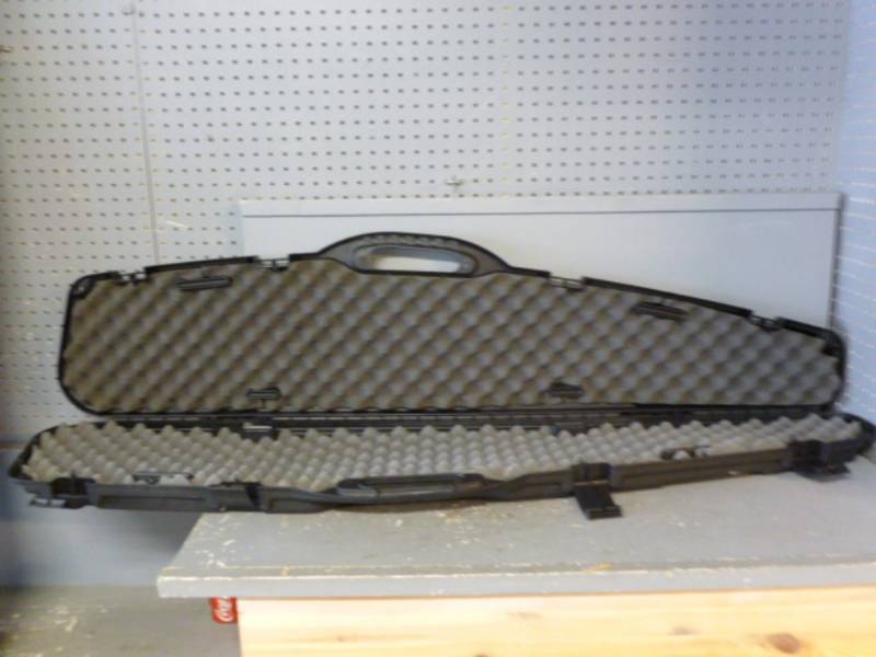 lot 165 image: Gun Case