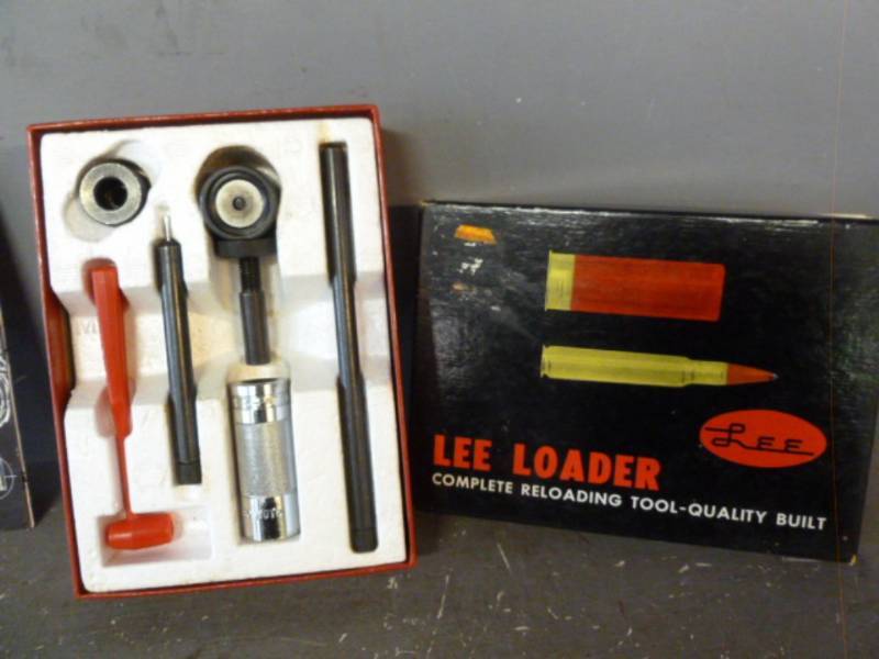 lot 172 image: Vintage Reloading Tool