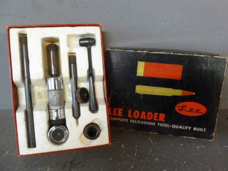 lot 175 image: Vintage Reloading Tool