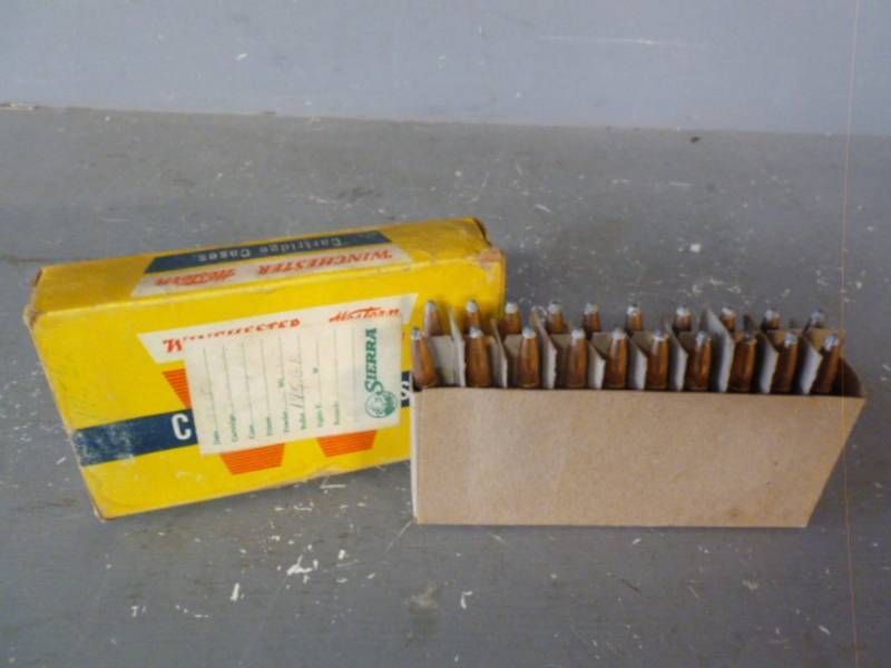 lot 194 image: Vintage Ammo
