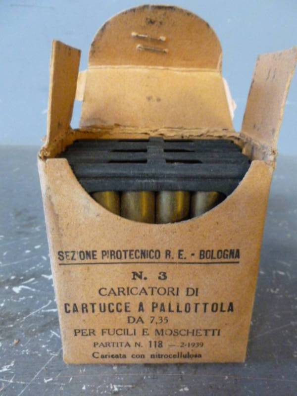 lot 212 image: Military Ammo