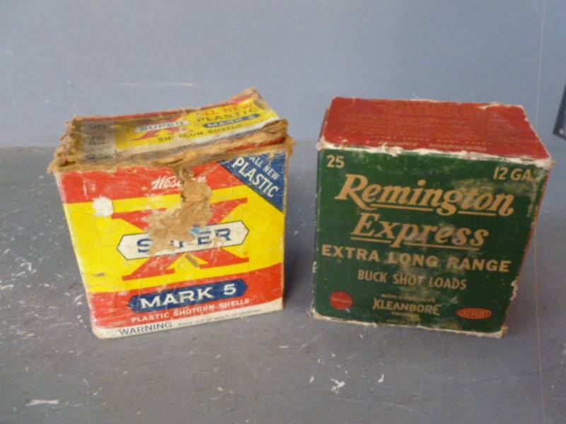 lot 248 image: Vintage Ammo