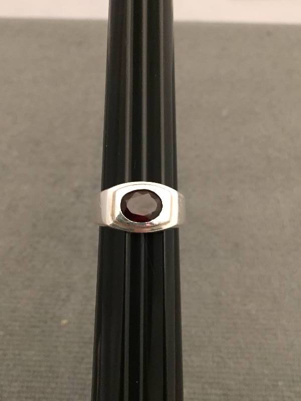 Ring Sterling Silver Red Stone