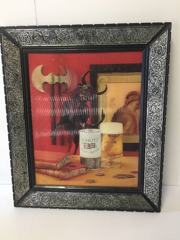lot 189 image: Schlitz Malt Liquor 3-D Look Picture
