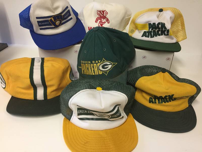 lot 254 image: 7 Wisconsin Team Hats Packers Brewers