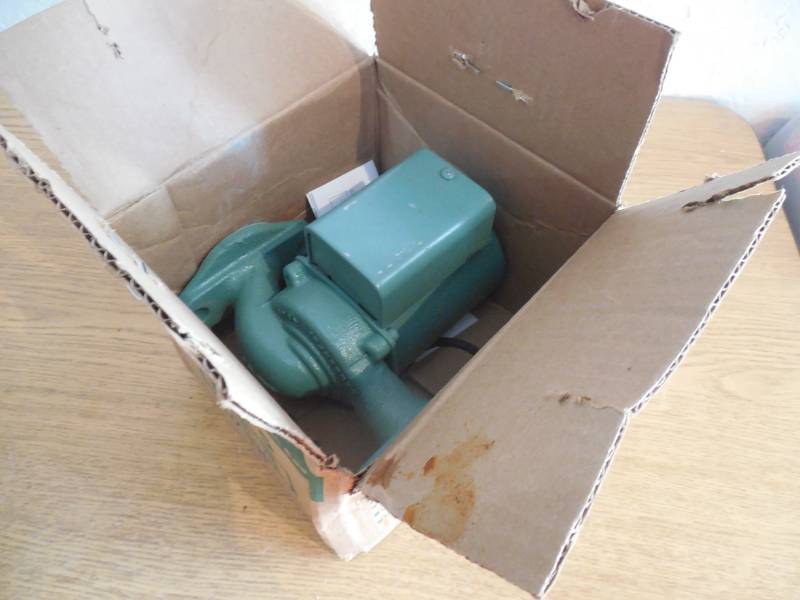 lot 65 image: Taco Comfort Solutions 125 HP Cast Iron Circulator Pump