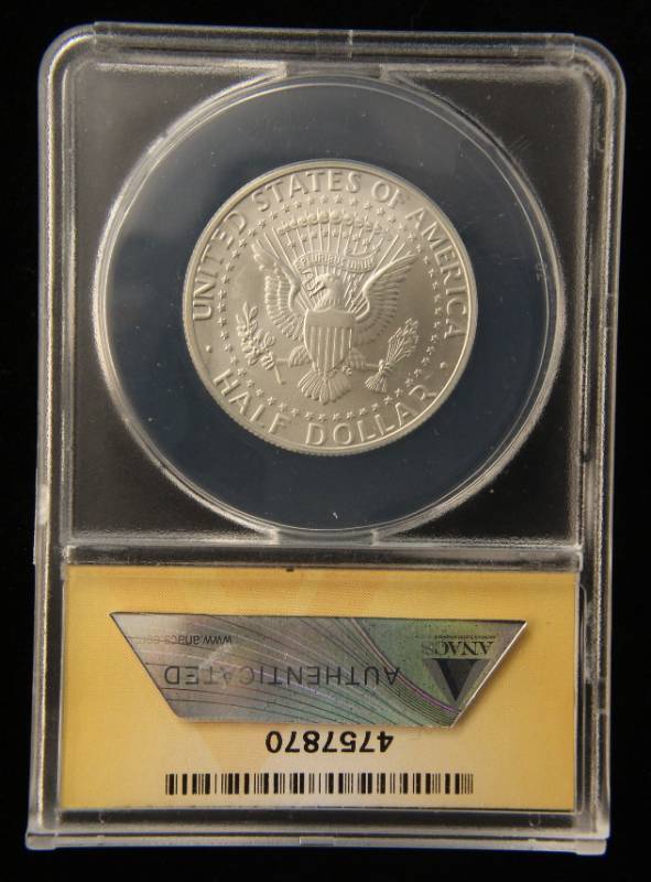 lot 33 image: 1998-S MATTE FINISH KENNEDY HALF DOLLAR MS68 ANACS BETTER DATE COIN