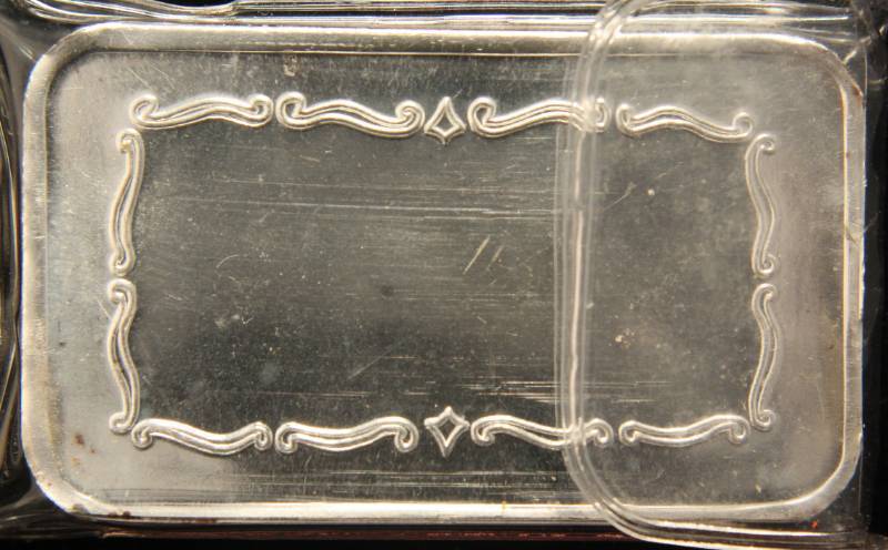 lot 10-A image: 5 TROY OZ. .999 FINE SILVER BAR COVERED WAGON DESIGN