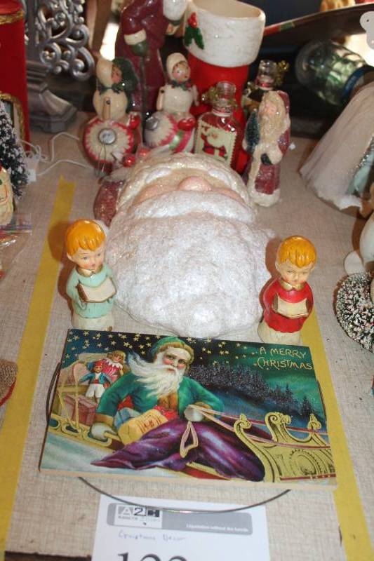 lot 122 image: Christmas Dcor