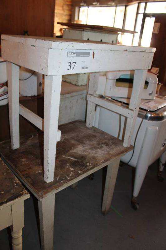 lot 37 image: Wood Tables