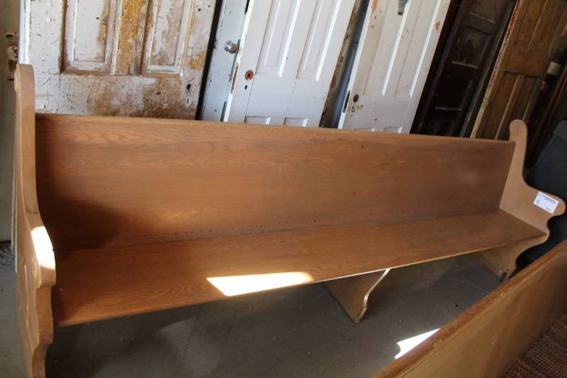 lot 6 image: Church Pew