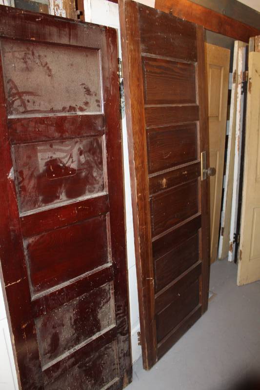 lot 22 image: House Interior Wood Doors