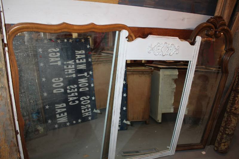 lot 24 image: Decorative Frame Wall Mirrors