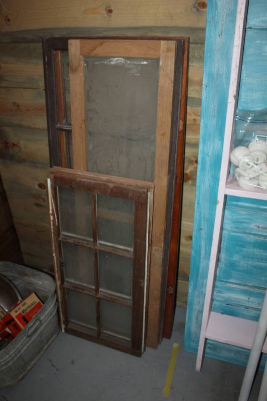 lot 105 image: House Windows