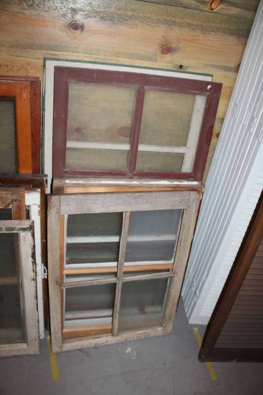 lot 102 image: House Windows