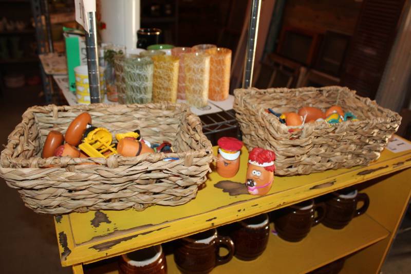 lot 137 image: Chicken Nuggets Toys with Costumes