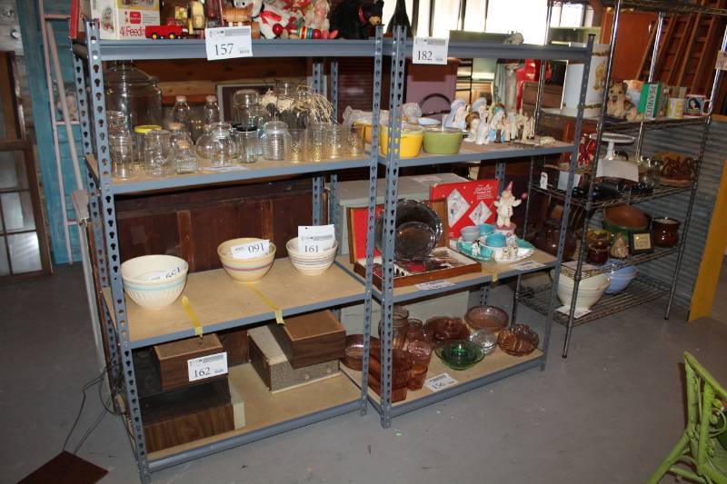 lot 182 image: Shelving Units