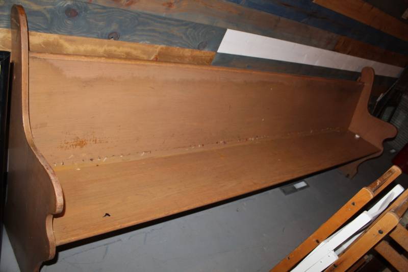 lot 215 image: Church Pew