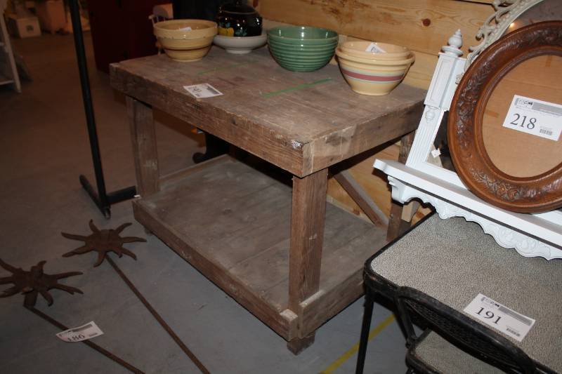 lot 190 image: Wood Table